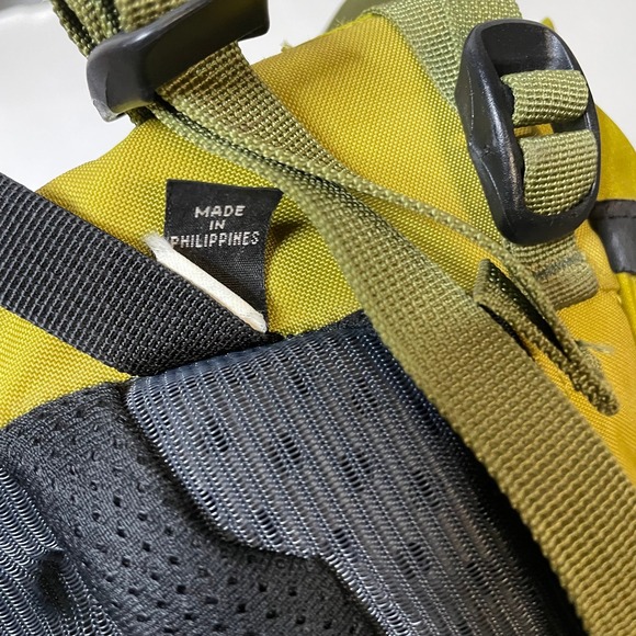 Arcteryx Axios 35 Backpack Citron Green Hiking Trekking Daypack Mens Womens - Picture 6 of 9